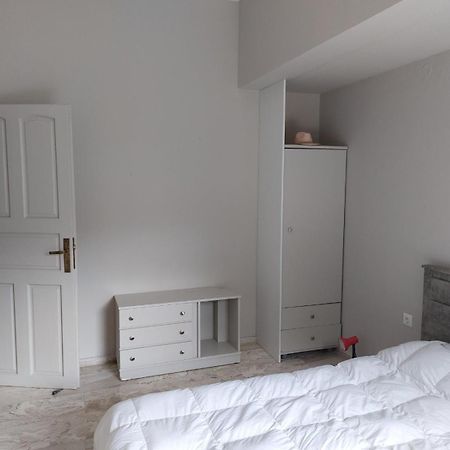 Amalthia Hotel Apartments Ретимно Екстериор снимка