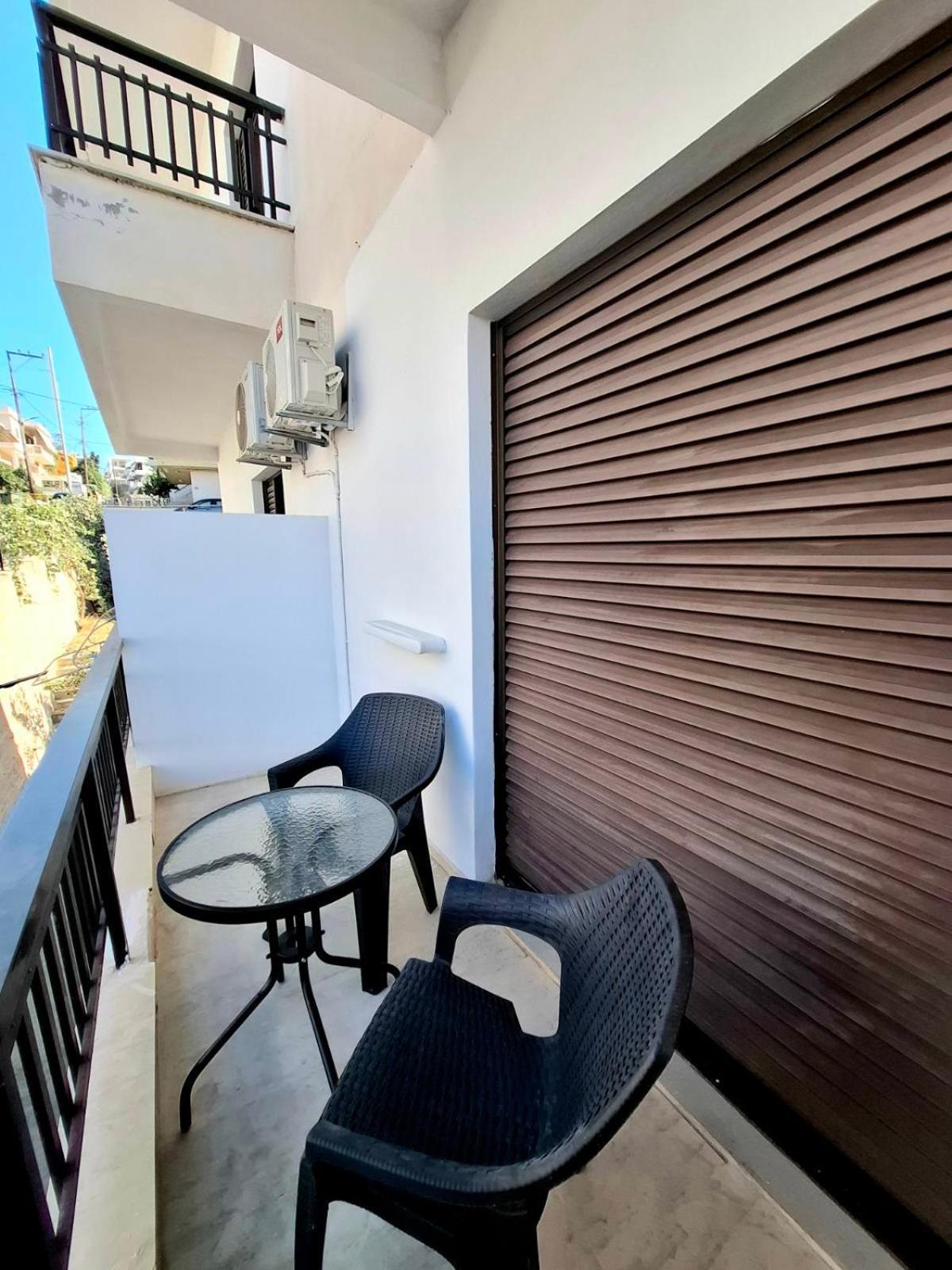 Amalthia Hotel Apartments Ретимно Екстериор снимка