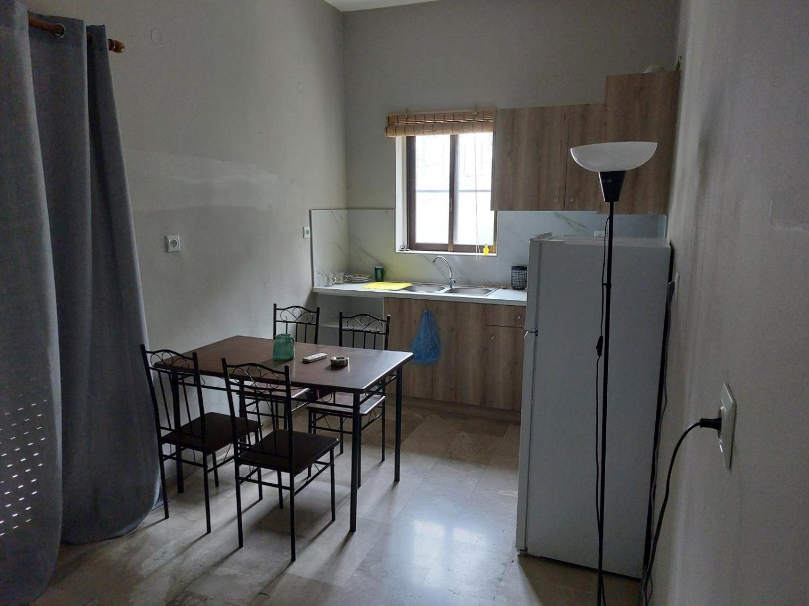 Amalthia Hotel Apartments Ретимно Екстериор снимка